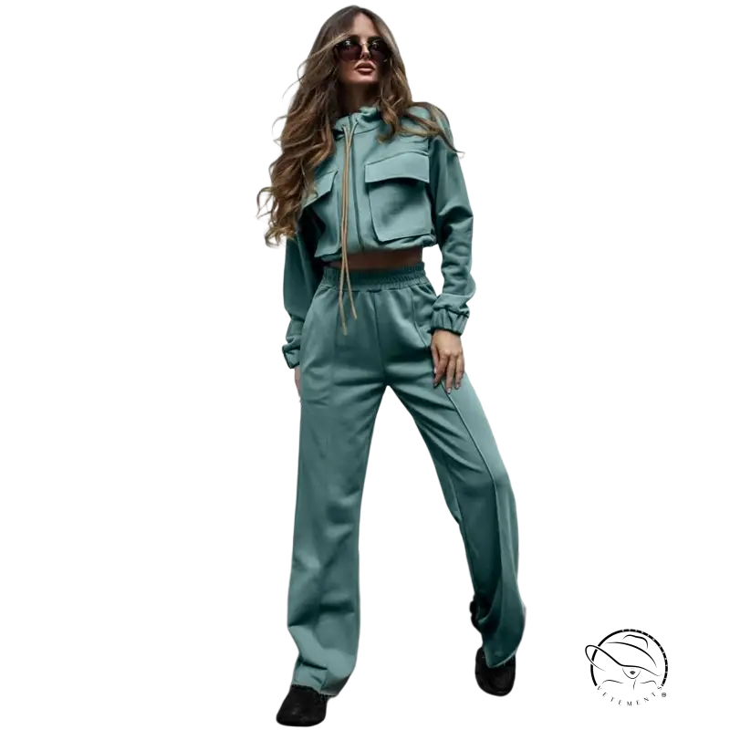 Elegant Vetements suit: teal tracksuit with cropped jacket and long sleeve