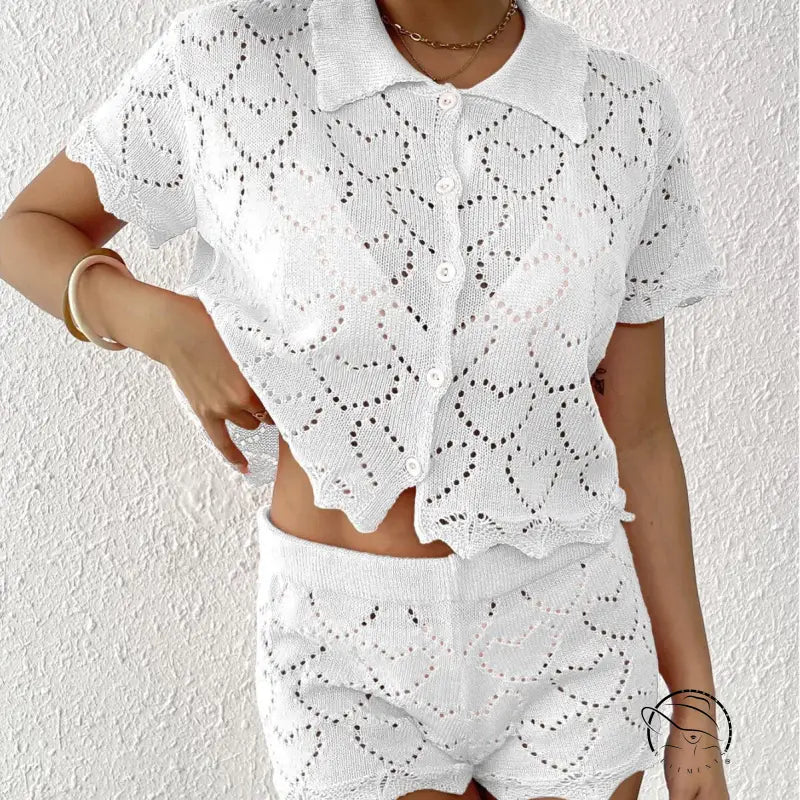 White knitted heart-patterned shorts and collared shirt in beautiful beach sets